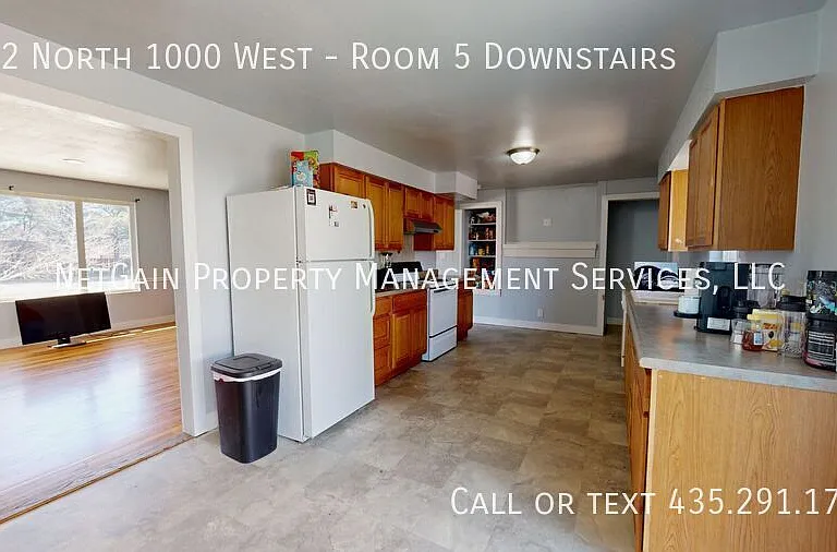 142 N 1000 W #5 — Photo 2