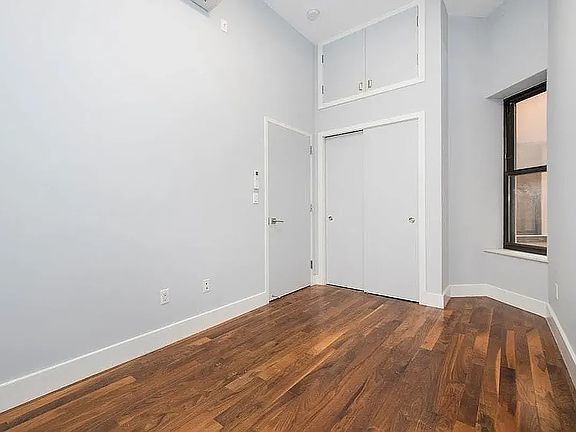 4th image of 347 E 105th St APT 3W