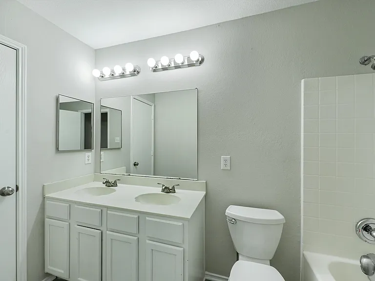 2508 Pecan Dr — Photo 11