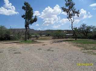 33381 S Ta Do Hoya Trl, Black Canyon City, AZ 85324