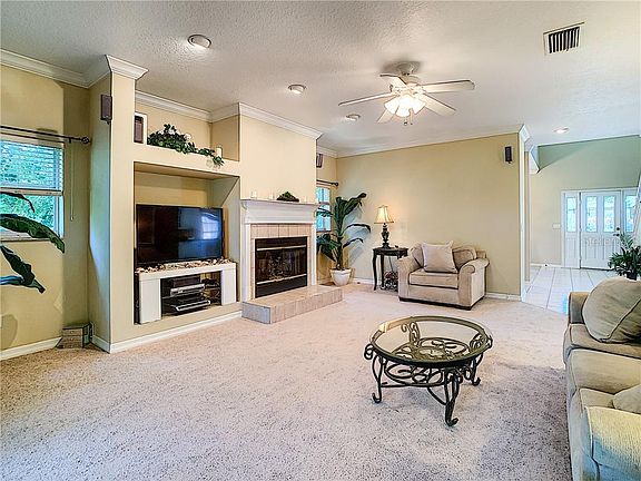 3rd image of 2053 Brookside Dr