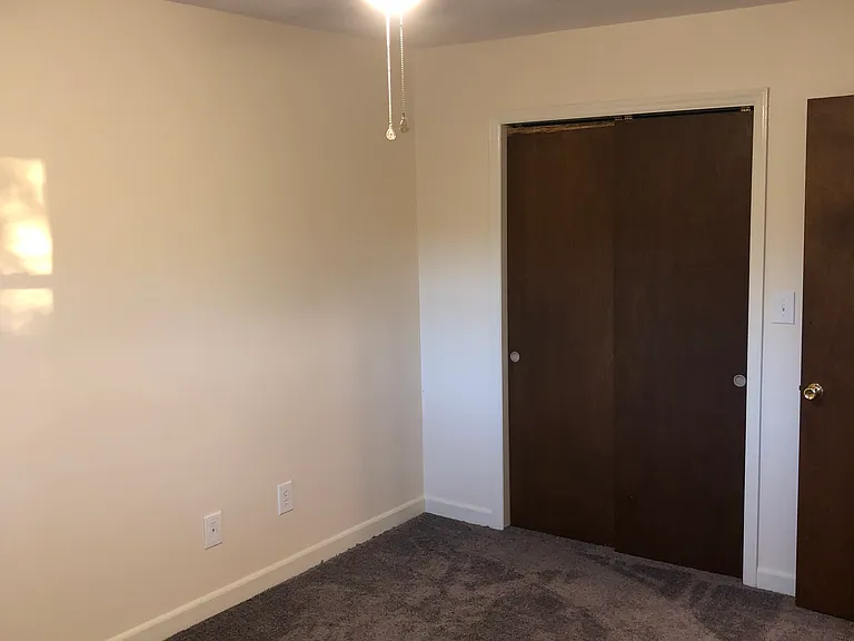 2255 W Clemmonsville Rd #10 — Photo 12