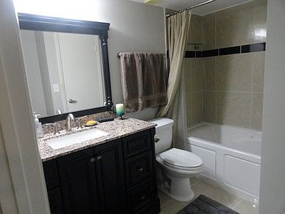 5th image of 749 NW 92nd Ave