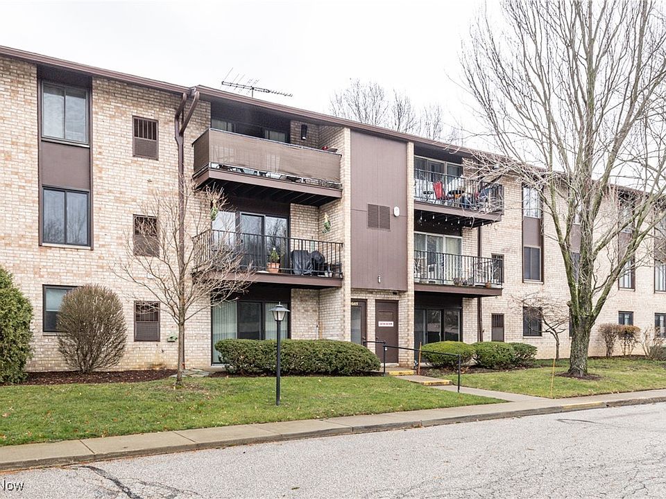 1st image of 16475 Heather Ln #F104