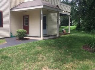 211 Yorktown Dr, Halfmoon, NY 12065