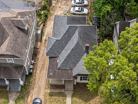 3rd image of 1155 Sledge Ave
