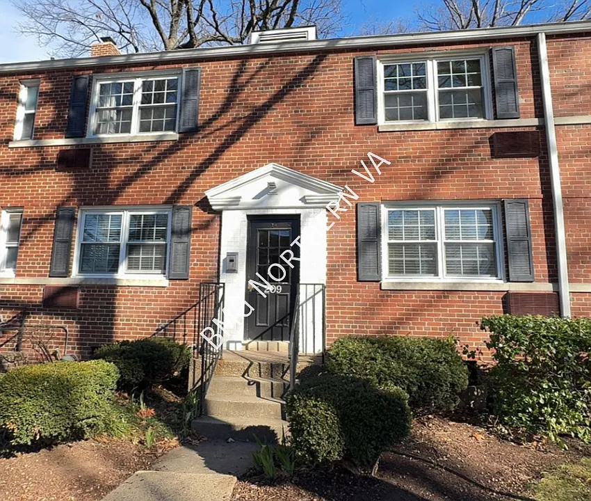 209 N Trenton St #3