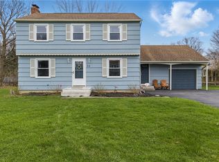 26 Picturesque Dr, Rochester, NY 14616