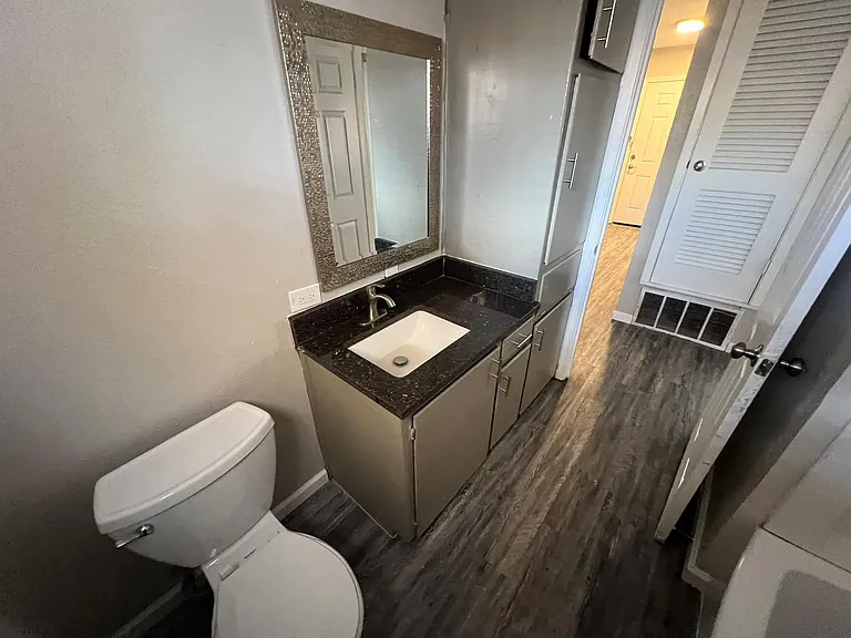 8902 Little Walnut Pkwy #A — Photo 17