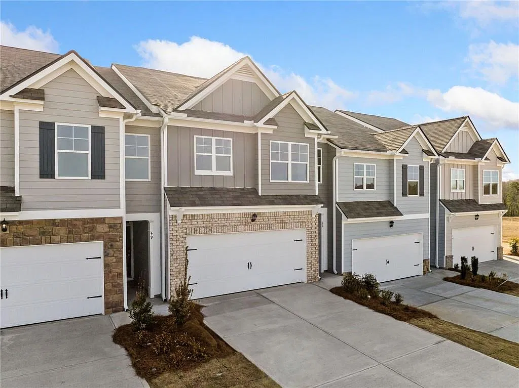 3 bed, 2.5 bath, 1877 sqft, $2,300 — Photo 1