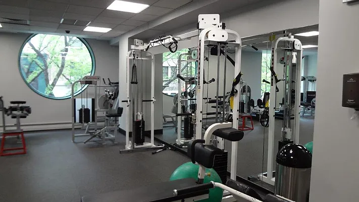 Rented by Royal Operation System | media 12