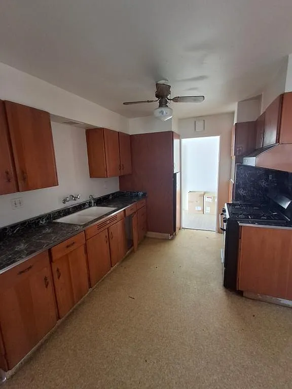 44514 Stanridge Ave — Photo 2