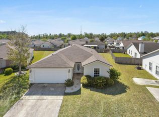 6884 Ridgeview Ave, Jacksonville, FL 32244