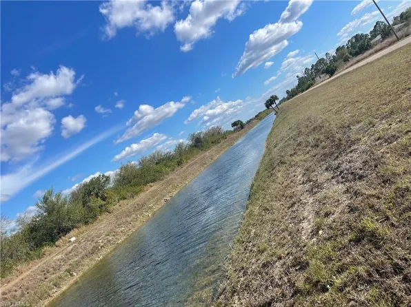1313 Hines AVE, LEHIGH ACRES, FL 33972