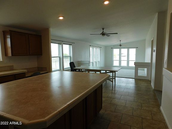 5th image of 53720 W Kingfisher Ln