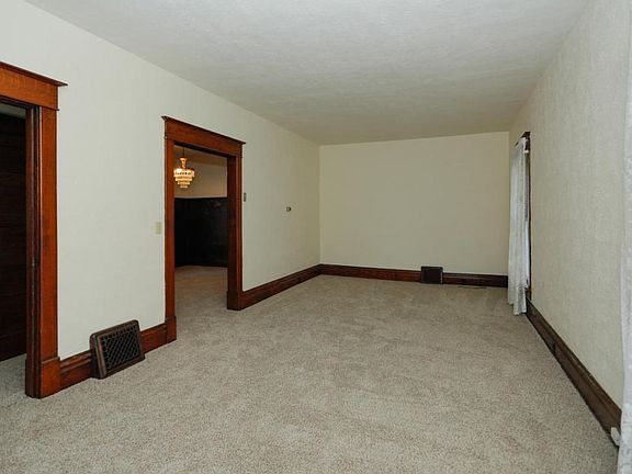 209 Grove St-202