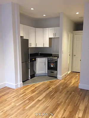 Rented by Town Residential | media 14