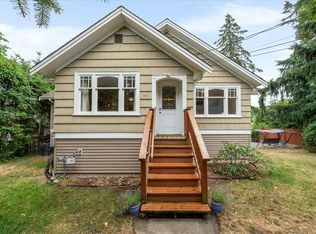 691 Begbie St, Nanaimo, BC V9S 1N6
