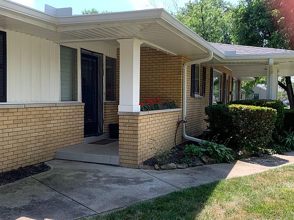 2nd image of 903 Doris Jane Ave
