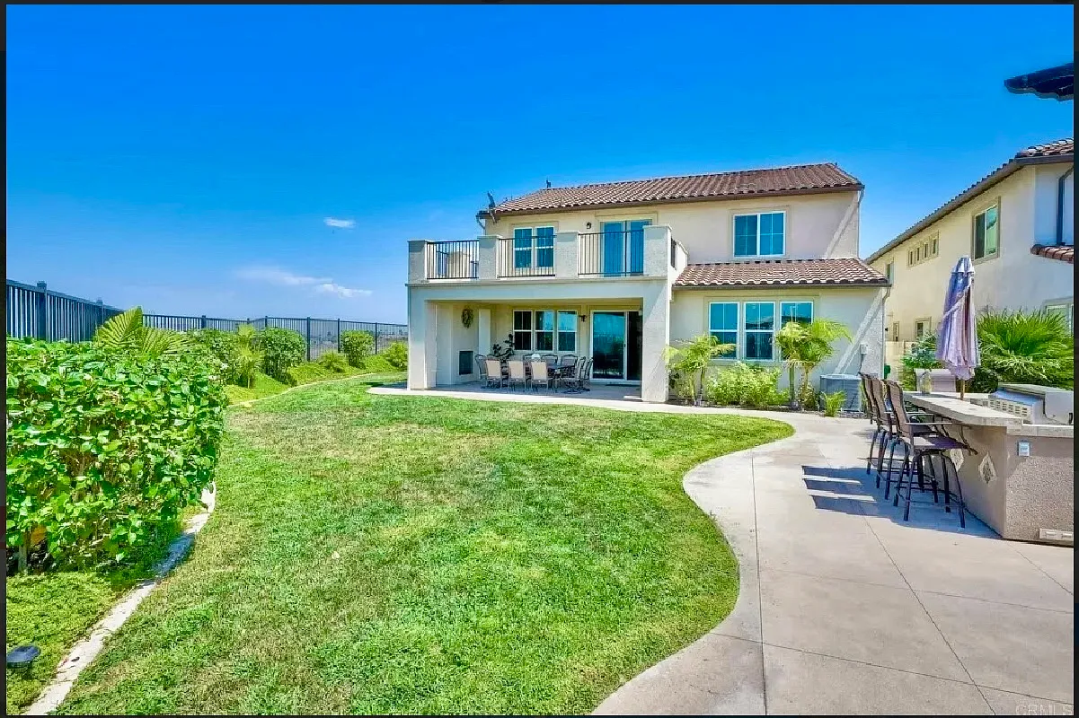 218 Newport Pier Way — Photo 1