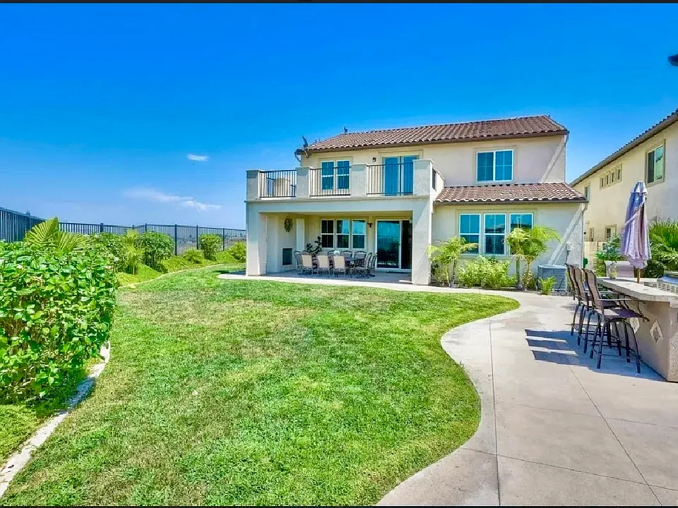 218 Newport Pier Way