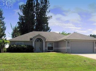 720 SW 1st St, Cape Coral, FL 33993