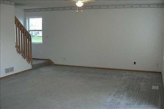 3rd image of 725 Glendale Dr