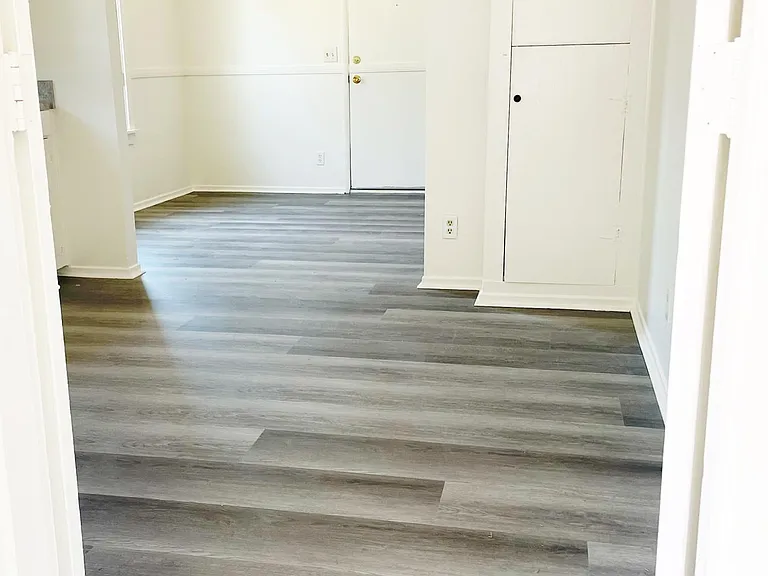 440 W 23rd St #1/2 — Photo 11