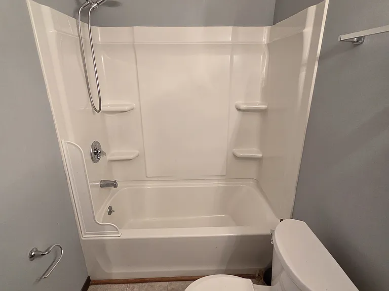 1172 Redbluff Dr #C — Photo 7
