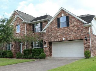 2834 S Cedar Hollow Dr, Pearland, TX 77584