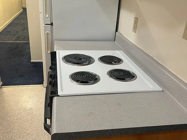 1920 Francisco LLC — Photo 14
