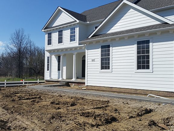 3rd image of 7020 Millbrook Farm Dr