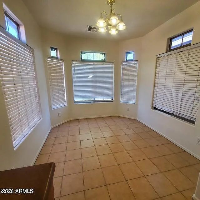 3 bed, 2.0 bath, 1742 sqft, $1,990 — Photo 4