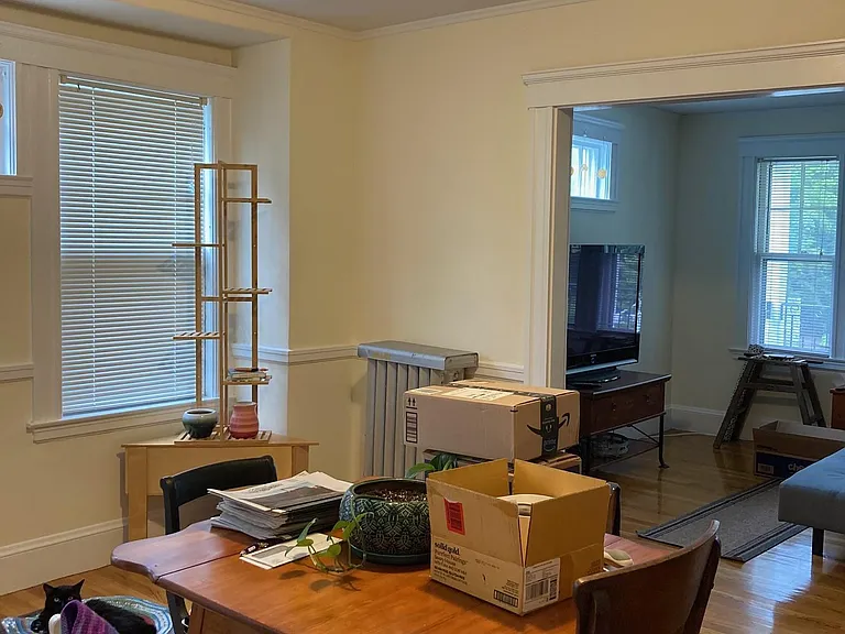 34 School St — Photo 7