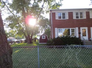 9551 Sumac Rd, Des Plaines, IL 60016