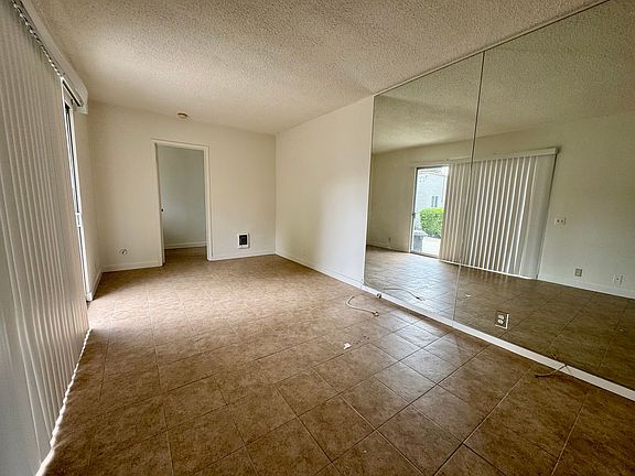 2nd image of 1128 21st St #C