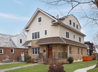 6847 147th St, Flushing, NY 11367