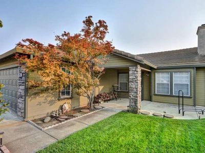 7198 SW Snowy Birch Way, Sacramento, CA, 95823