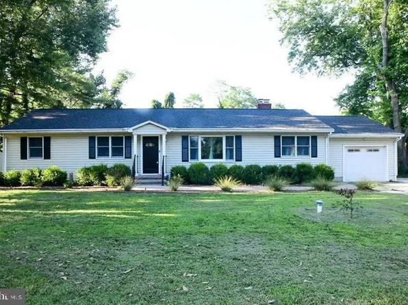 45046 Irvin St, Hollywood, MD 20636