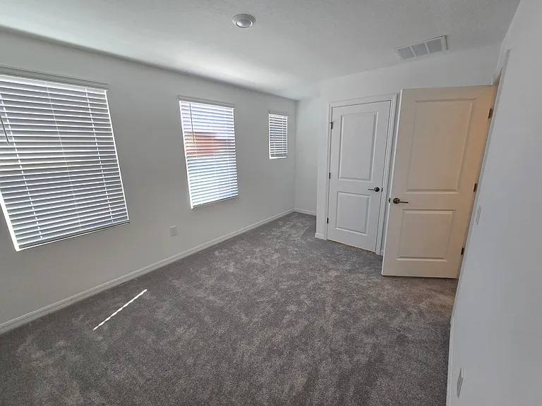 2908 Skyline Loop — Photo 15