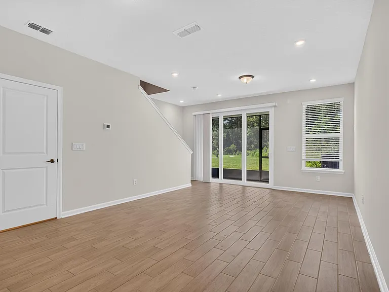 39 Mellowood Ln — Photo 9