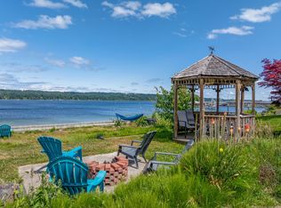 6800 Buckley Bay Frontage Rd, Comox Valley, BC V0R 1W0
