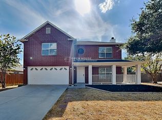 2031 Yellowstone Ln, Corinth, TX 76210