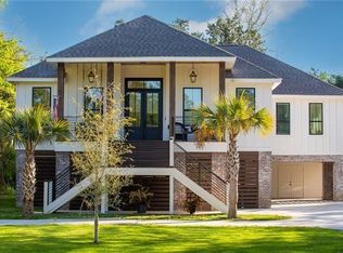 1540 Madison St, Mandeville, LA 70448