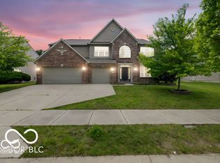 12997 Bartlett Dr, Fishers, IN 46037