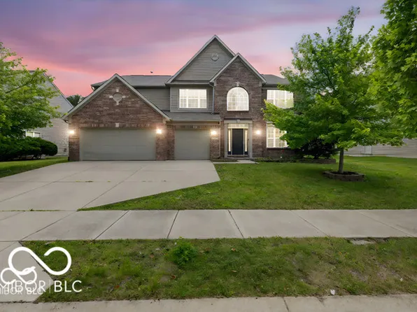 12997 Bartlett Dr, Fishers, IN 46037