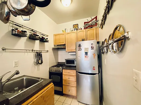 Rented by Corcoran | media 3