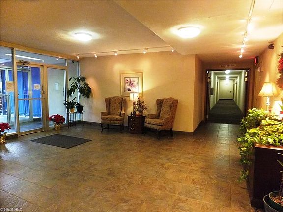 2nd image of 11850 Edgewater Dr APT 404