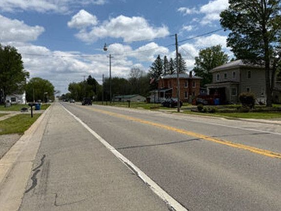 4th image of 222 E Chicago Rd