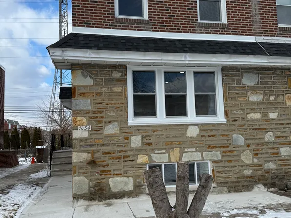 7034 Dorcas St, Philadelphia, PA 19111